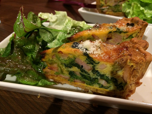 ワイン飲みの普段使いにサイコー！真面目な店主がいる、とても応援したくなる小さなバル。＠Mangia Amore（マンジャアモーレ）下北沢