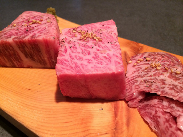 地元の人が通う昭和な焼肉屋さん。想像以上に上質でウマウマなお肉をいただける！＠ソウル苑（明大前）