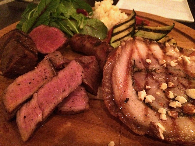 肉＆イタリア郷土料理が楽しめる、カジュアルイタリアン。＠オステリア カステリーナ（中目黒）