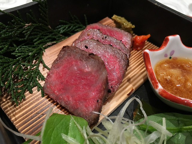 地上59Fからの夜景と上品で季節を感じるコース料理。日常をひととき忘れて別世界へ。＠天空の庭 星のなる木（池袋）