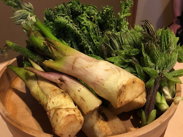 富山の春を感じる食材を堪能！おもてなしの心遣いと丁寧な仕事に感激です。＠御料理 ふじ居（富山）