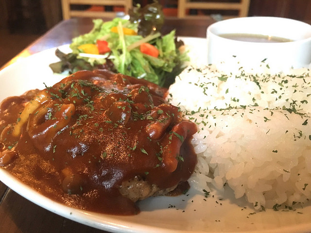この辺ではお手頃なお値段かも？ビアーバーのカフェ風ランチ。＠コック オブ ザ ウォーク（池尻大橋）
