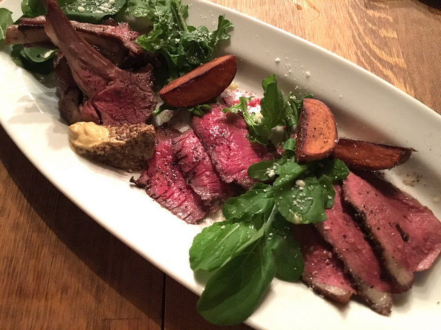 カジュアルだけどオシャレ！フルーツスパークリングで気分があがります。＠神楽坂 ワヰン 酒場