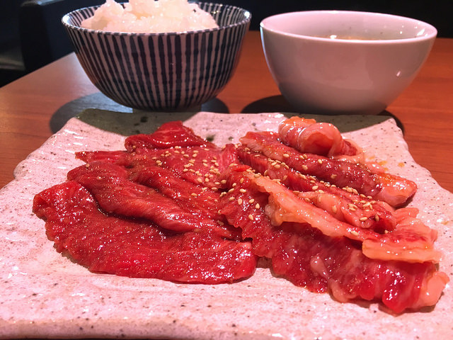 ランチ焼肉890円から！お肉もちゃんとしていてお得。＠焼肉の三是（幡ヶ谷）