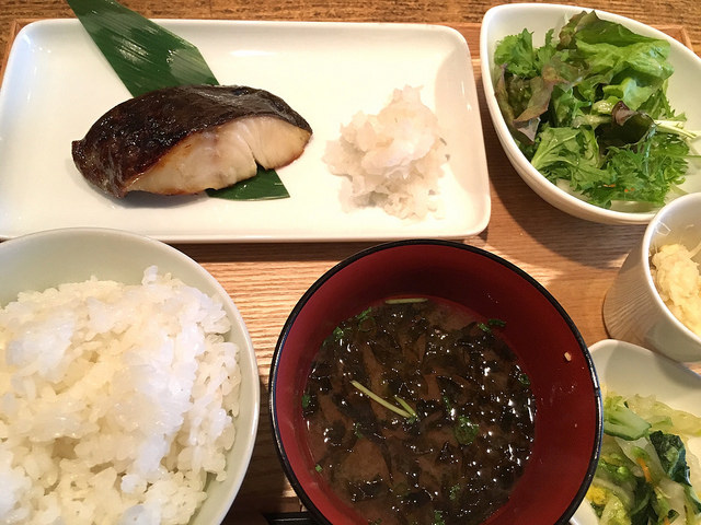 和食が食べたいときにおすすめ。中目黒風オシャレ定食ランチ。＠煮炊屋 金菜（中目黒）