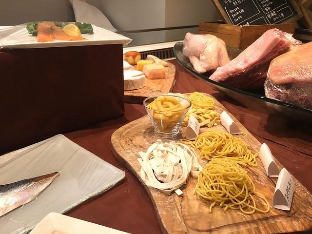 こだわりのオーガニック食材が選べる！カスタム自由なコースが楽しい。＠アスコーナ（市ヶ谷）