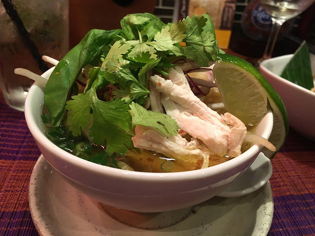 おひとりさまカスタマイズもOK。使いやすさ抜群なアジアン料理屋さん。＠DAY TRIP ASIA 渋谷（神泉）