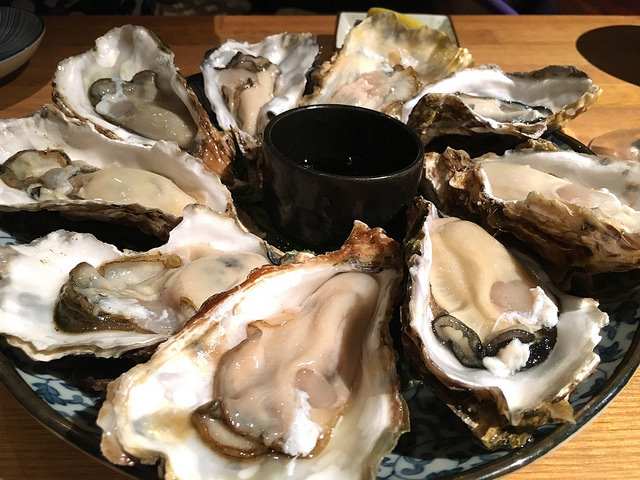 やっぱり牡蠣が好き。日本酒とのマリアージュを楽しめます。＠茅場町 牡蠣入レ時