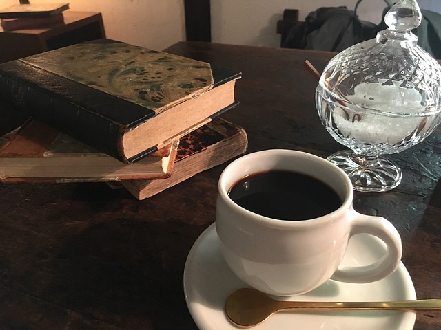 アンティークな雰囲気のイマドキ古民家カフェ。＠森彦 本店（札幌/円山公園）