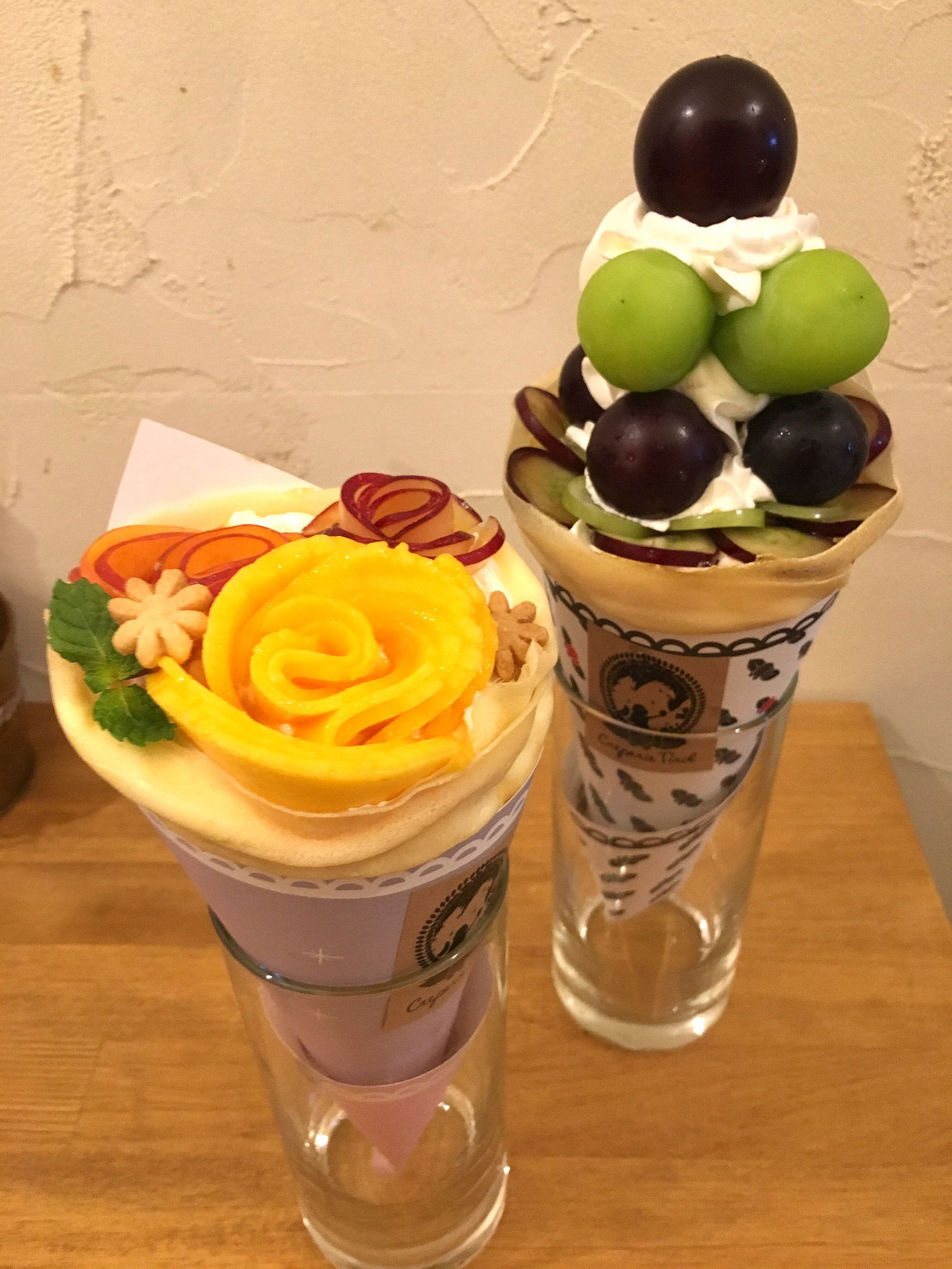 ８月の限定クレープは葡萄＆サマーブーケ。テイクアウトで手みやげに！＠クレープリー チロル（祖師谷大蔵）