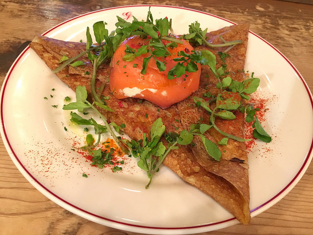 松濤にある一軒家のおしゃれガレット屋さん。2000円セットはお得！＠ガレットリア（神泉）