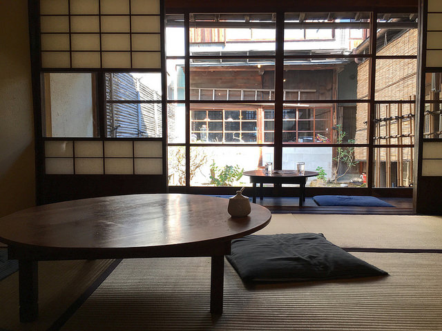 【飛騨古川】壱之町珈琲店＠古民家カフェでカレーランチ。ちゃぶ台もかわいい。