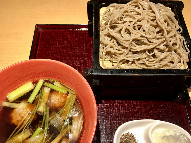 【代々木上原】手打蕎麦 ごとう＠ランチは火、木、土のみ。人手不足の注意書きが気になる。