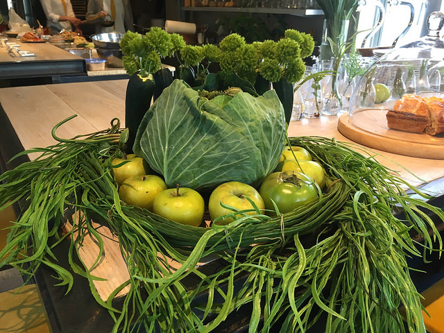【代々木上原】エンボカ東京＠平日ランチは休みなし！ピザ生地で作った麺もあります。
