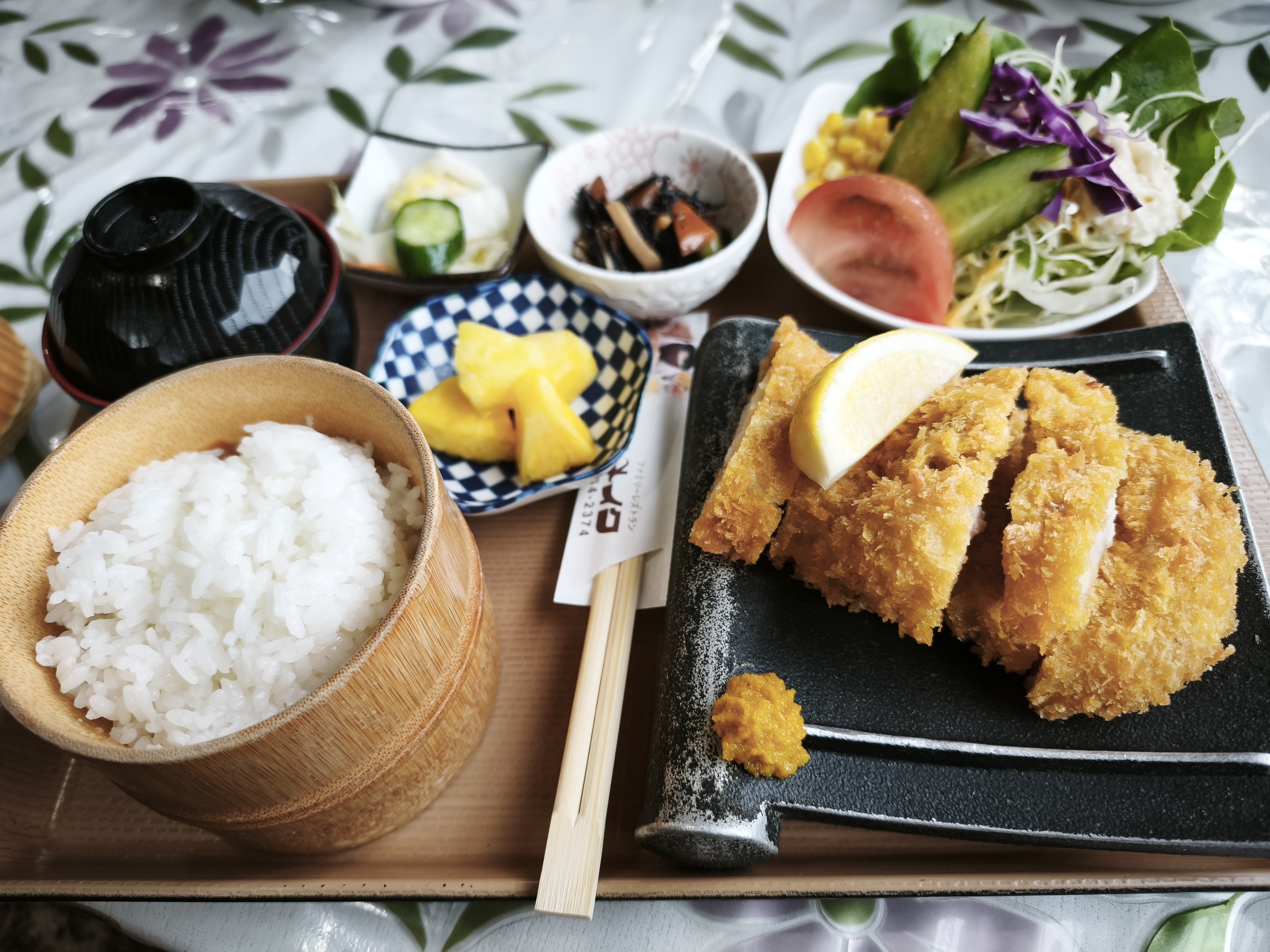 【関川村】レストラン メイク ＠ 精肉店直営、お肉自慢の洋食屋でとんかつ定食