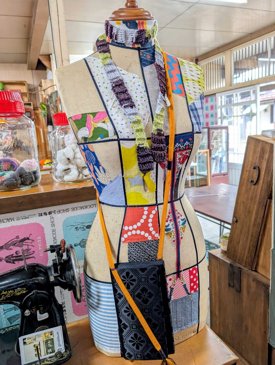 一目惚れしたリメイクポシェット
