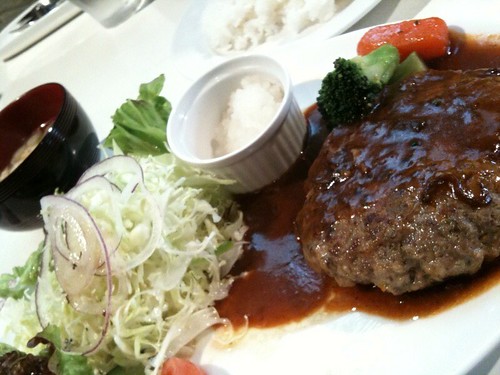 ハンバーグランチ、美味しかったよ！