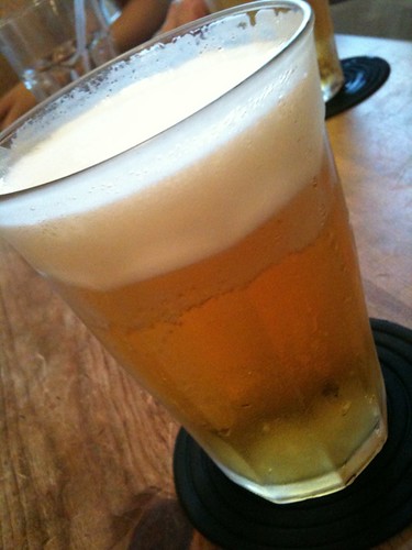 ビールと生ハムなう。＠エリック