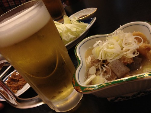 ちゃんこだけじゃない！串揚げや馬刺しもおすすめの居酒屋さん。家庭的な雰囲気がなんだか落ち着つきます。＠ちゃんこ酒場 角力 （中野）