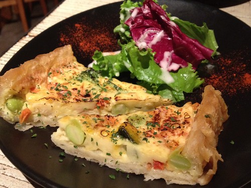 本日のキッシュ（この日は野菜）＠渋谷ワイン酒場