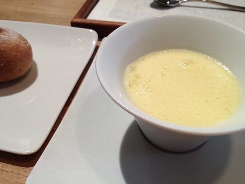 季節のスープは冷たいコーンポタージュ@シャントレル