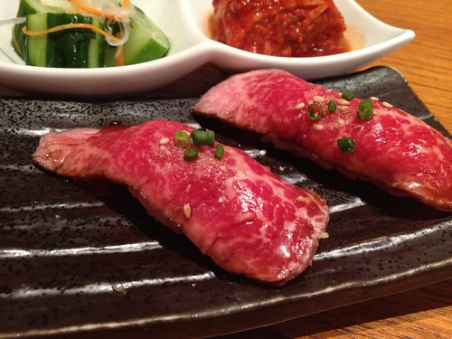 絶品牛にぎり＠焼肉キッチンスタジアム　黒５ 本店 （クロゴ）