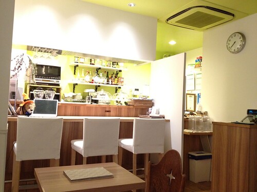 清潔感あふれる店内とオーナーの気配りが心地よいカフェ。良心的な価格でリピーターが多いのも納得！＠オーチャード カフェ（Orchard Cafe）錦糸町