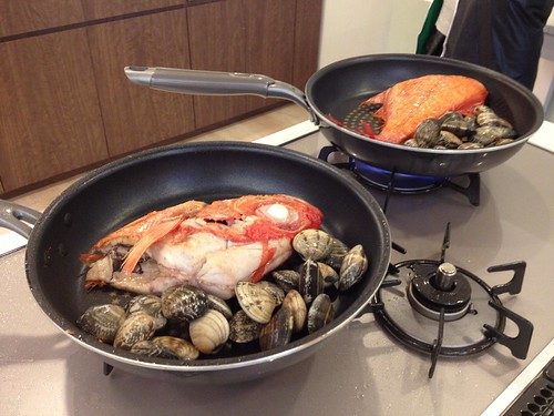 アクアパッツア作ってます。＠Garden Kitchen