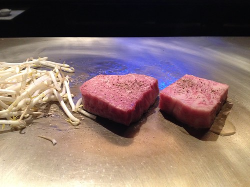 お肉が焼かれます@湛山