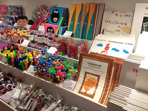 子供用の文房具たち@Flying Tiger Copenhagen 表参道ストア