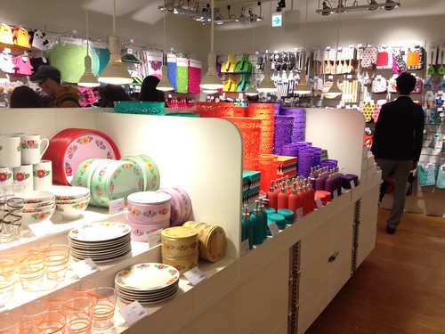 店内@Flying Tiger Copenhagen 表参道ストア