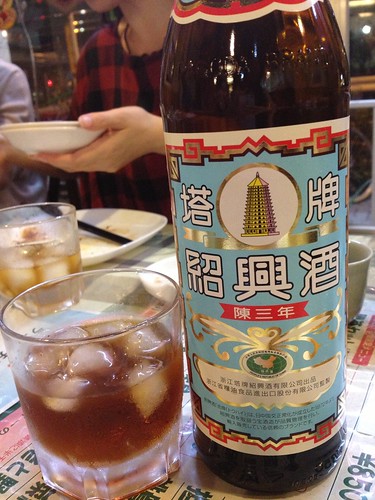 【閉店】フレンドリーなお母さんが切り盛りする本格中華屋さん。怪しげな雰囲気にも関わらず常連さんたちで賑わうお店。＠老大房（笹塚）