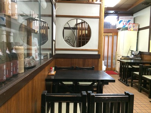 店内は昭和のまま＠赤垣