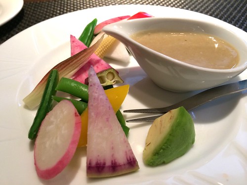 アミューズ 　蟹みそのバーニャカウダ@エテ