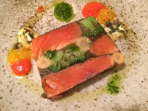 サーモン、ブロッコリー、オリーヴ＠トキヤ