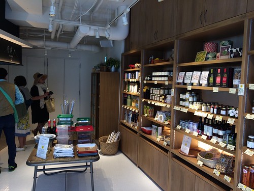 雑貨販売エリア@NODE UEHARA
