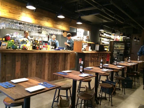 店内＠HAGARE