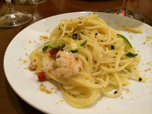蟹とズッキーニのパスタ@アンブラ