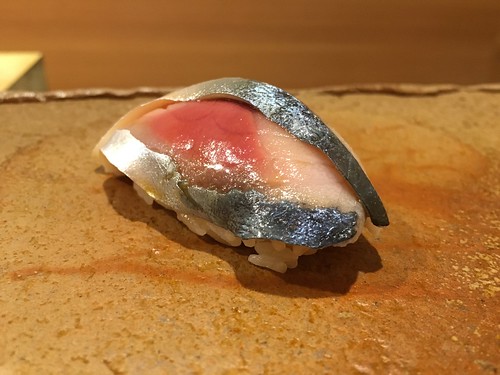 鮨 まつ本