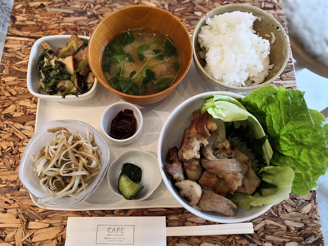 【広尾】CAFE deux poissons＠基本ランチのみの営業？おかずが毎日変わる、おうちごはん的なランチ。