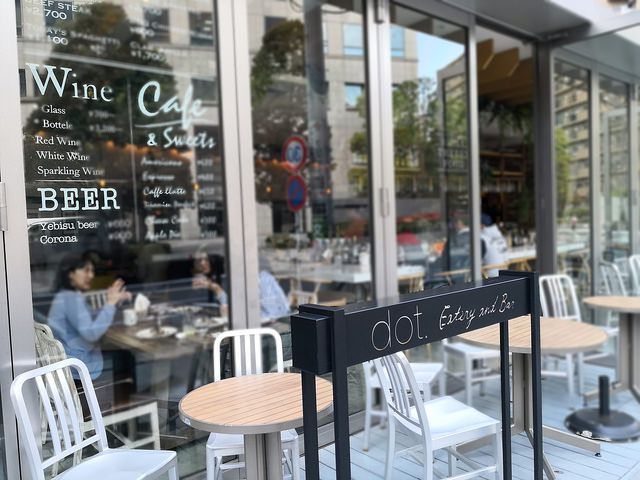 【恵比寿】dot. Eatery and Bar＠オープンなおしゃれ雰囲気のバーご飯ランチ。