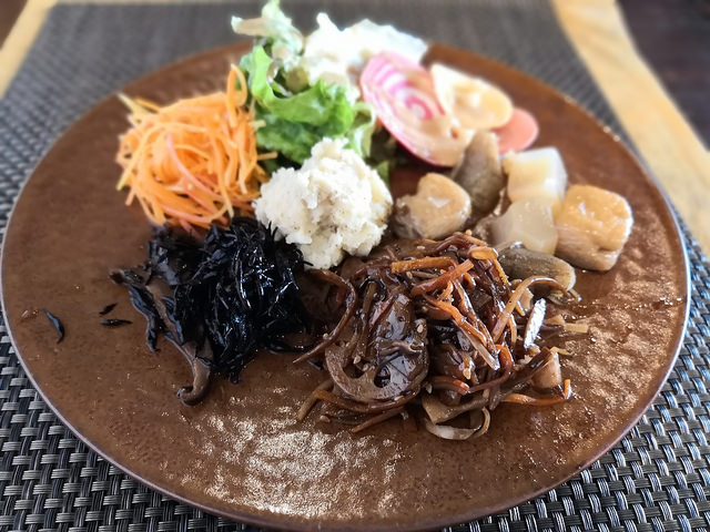 【恵比寿】ワノバ＠野菜が美味しい創作バル。お花見限定ランチメニューでおばんざい食べ放題。