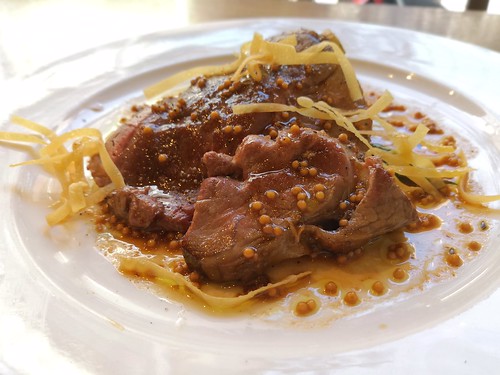 ビストロ ラキュイエール