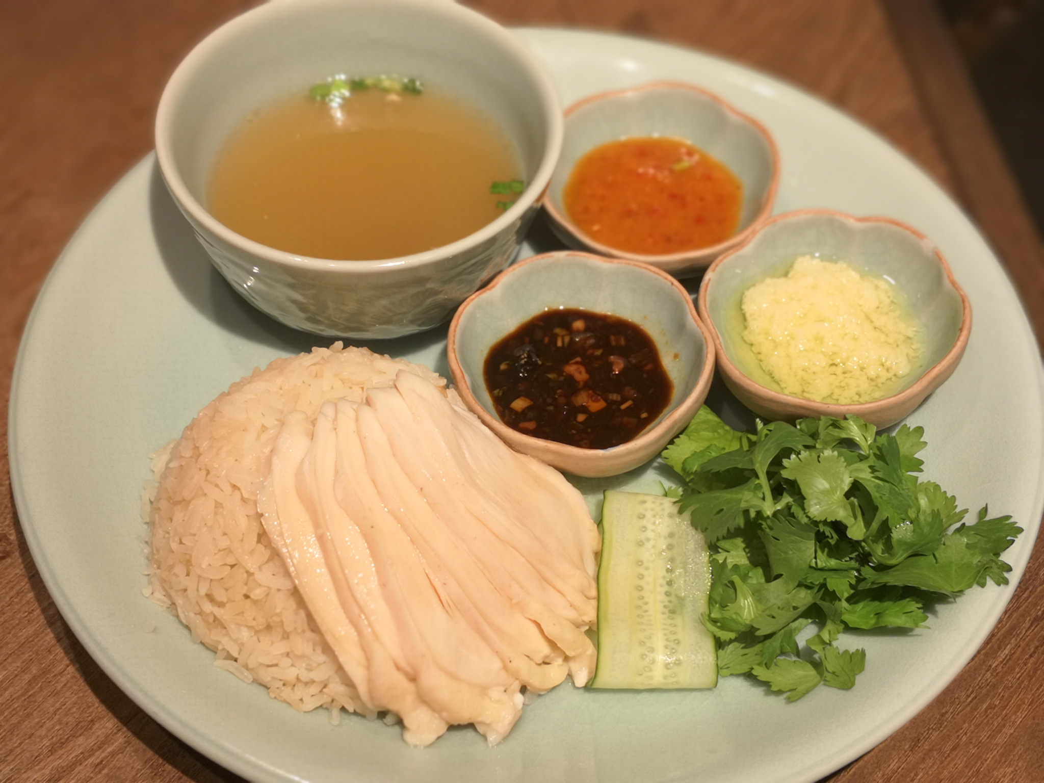 【恵比寿】Nouvelle Ethnique ATHA＠GEMSビルでエスニックランチ。数量限定の海南チキンライス。