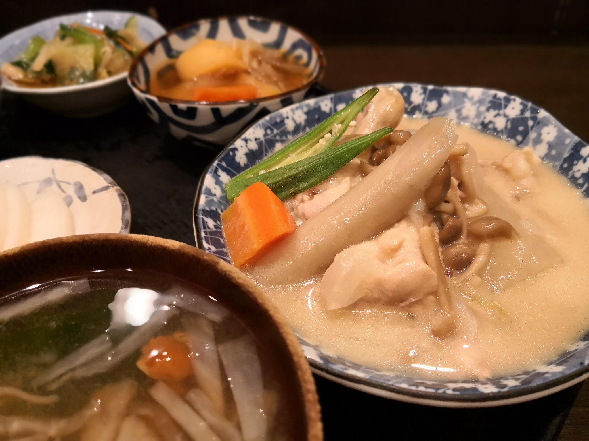 【五反田】いざかや ほうせいどう＠家庭的で量もしっかり。居酒屋さんの良心的な愛情ランチ。