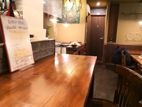 にしぽるこ