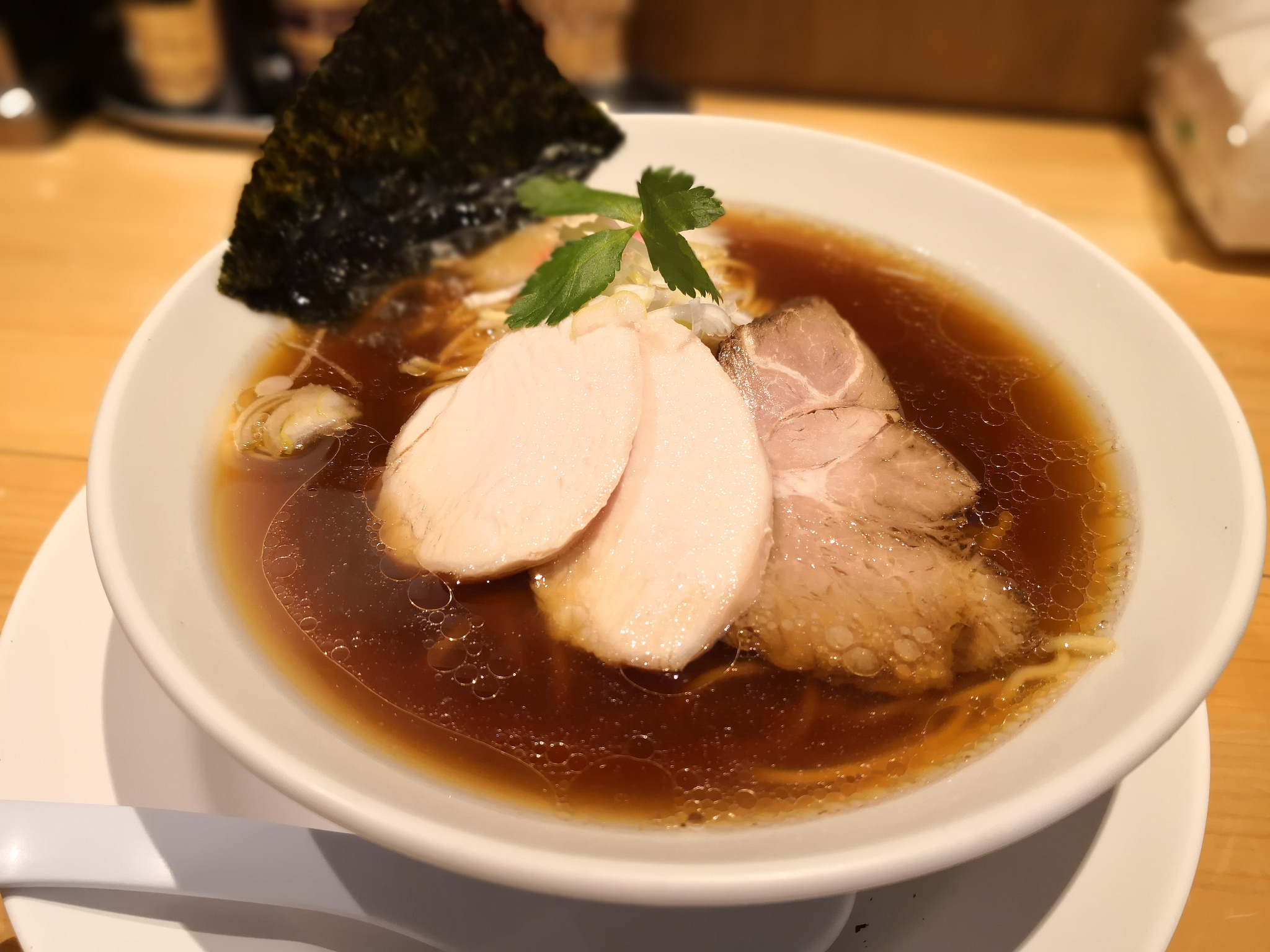 【不動前】麺屋 薫風＠鶏だしの旨味が楽しめるスープ、上品な中華そば。