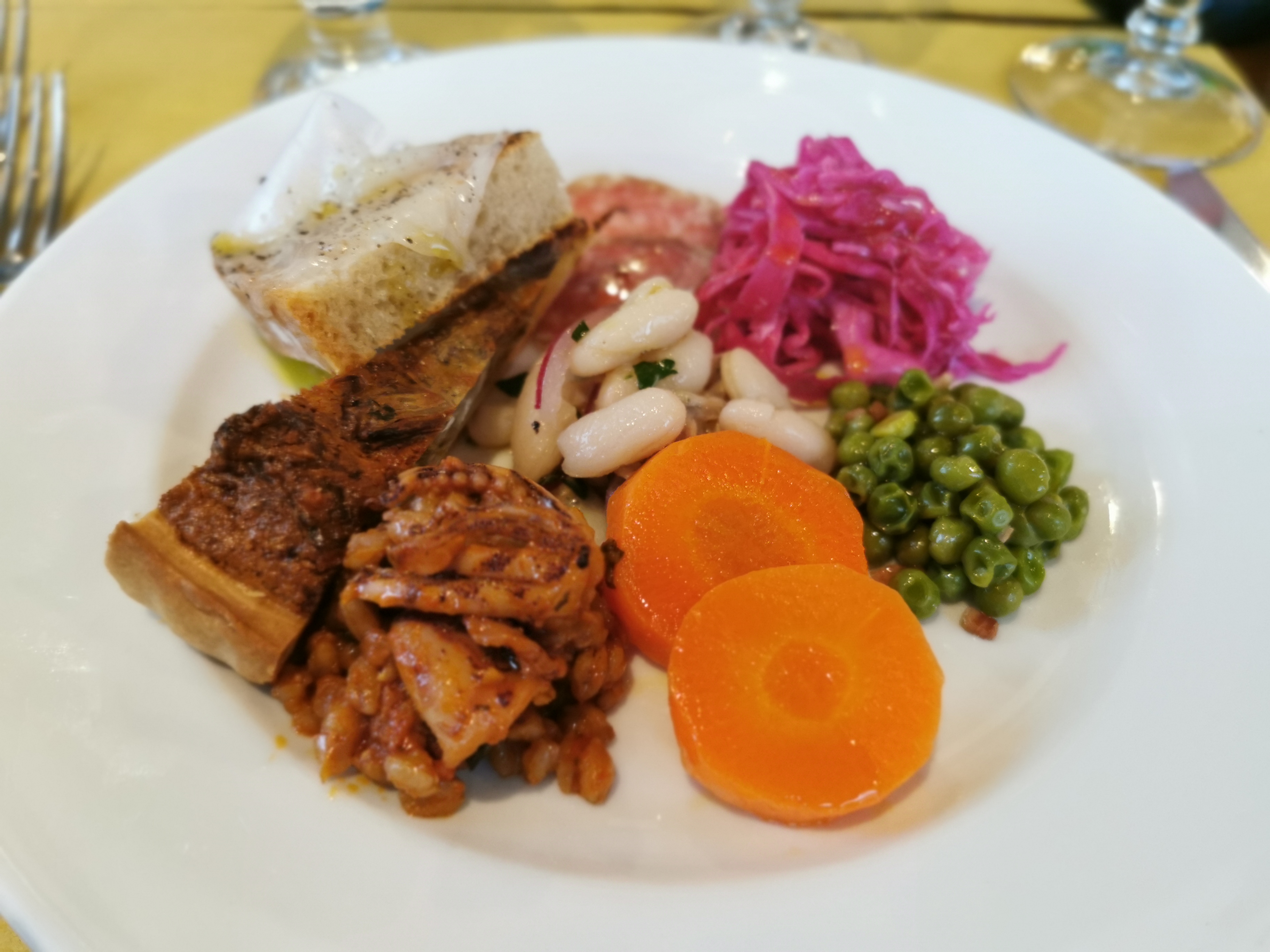 【葉山】アンティカ トラットリア ダッラ マンマ＠住宅街に突如現れたイタリアンは安定感のあるマンマのトスカーナ料理。