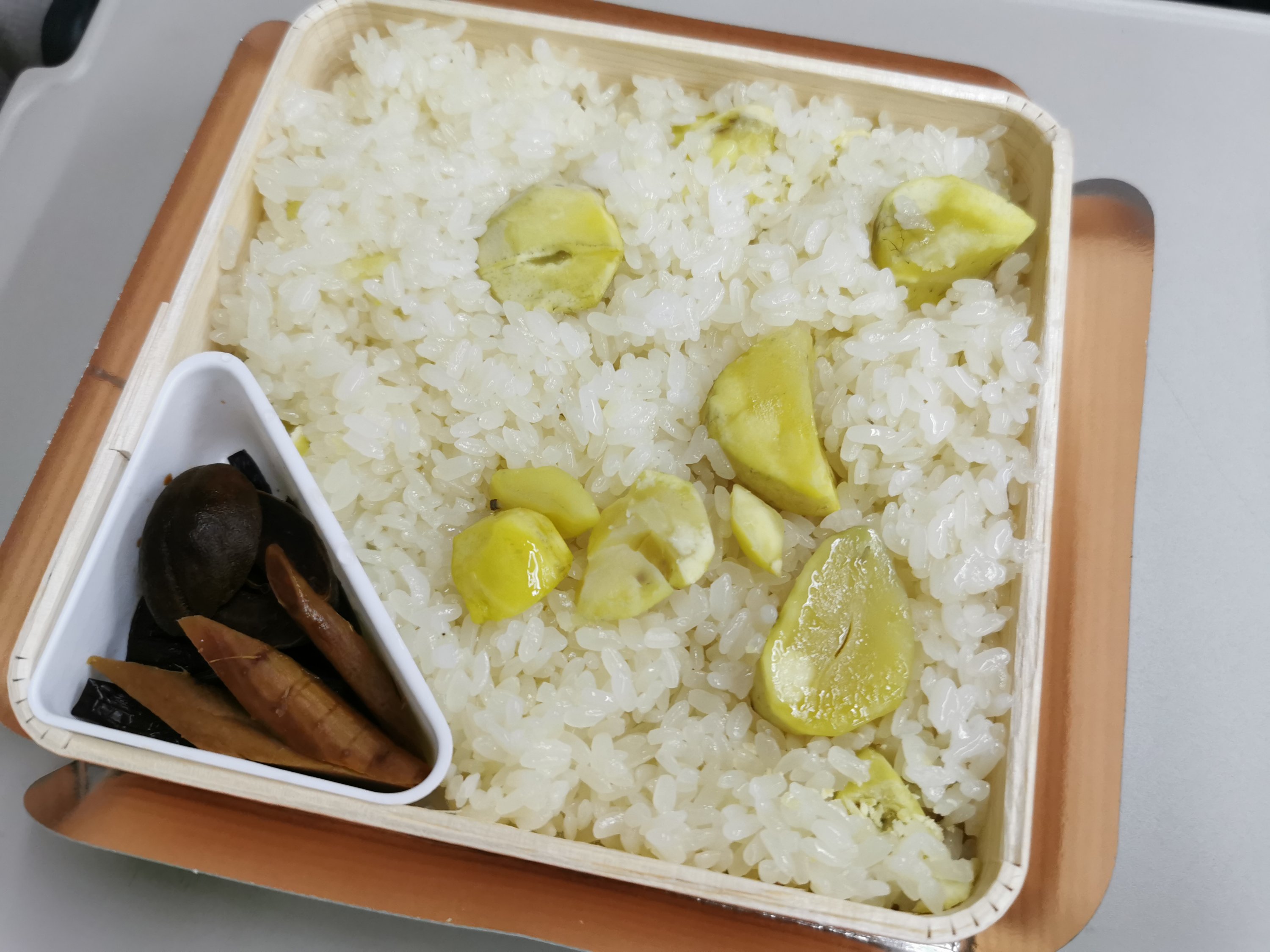 【長野県上田市】竹風堂 上田店＠小布施に本店をもつ栗菓子店。ほんのり甘い栗おこわは必食。